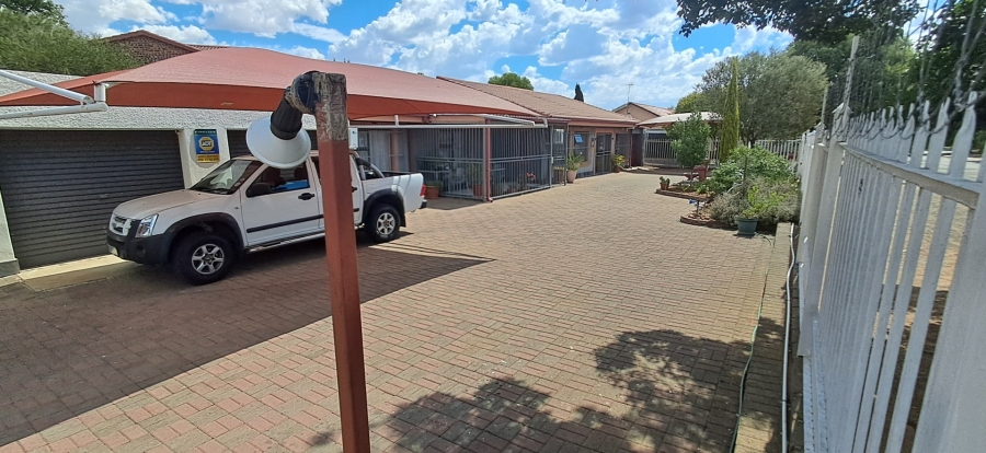 4 Bedroom Property for Sale in Fauna Free State